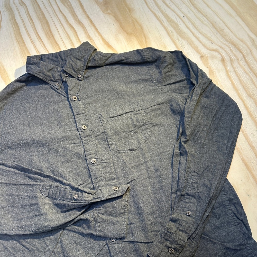 American Eagle Seriously Soft Flannel Shirt Mens Medium Gray Button Down